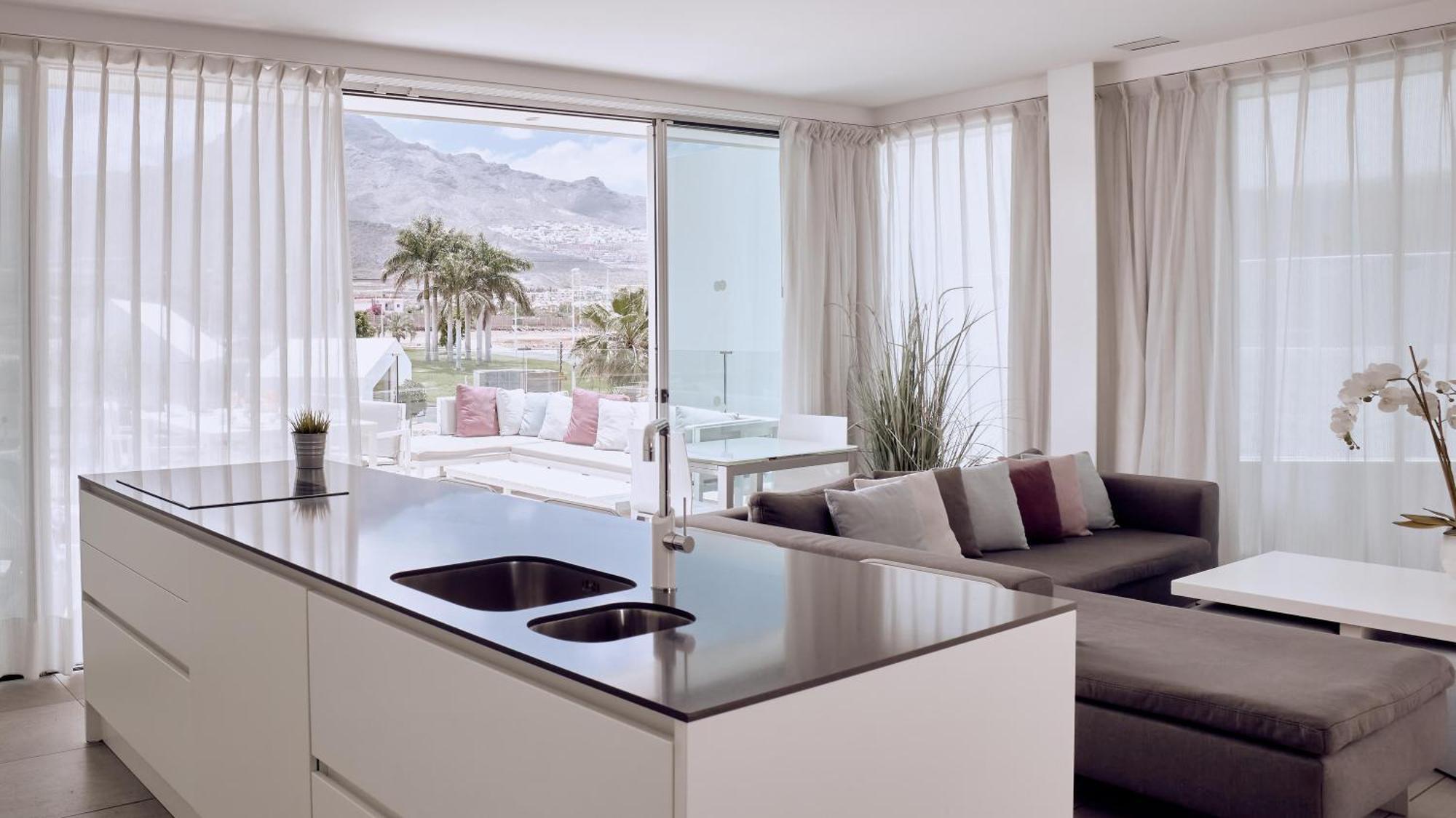 Suite Serenity Pico con 2 Camere da Letto e Vista Montagna